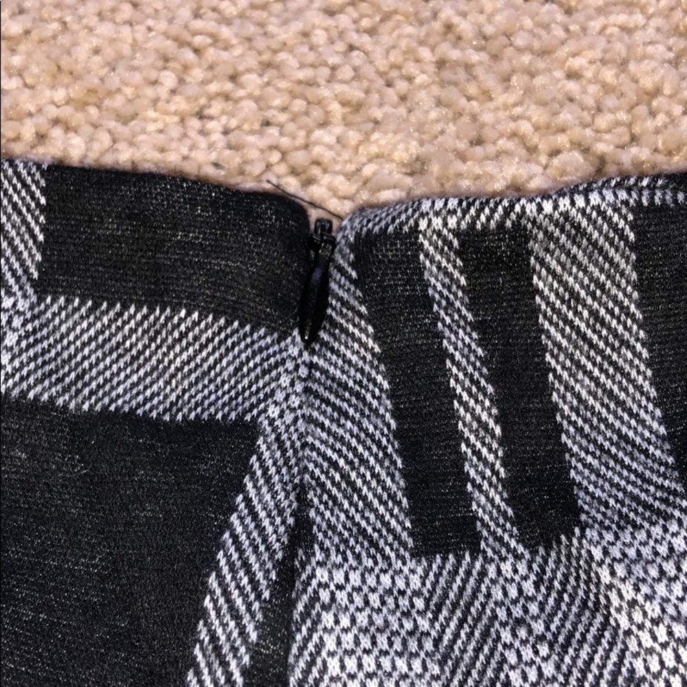 Derek Heart Jumper L - Picture 5 of 6